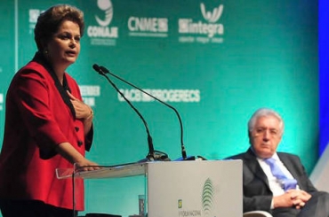 Presidente ainda  a favorita para reeleio, mas diferena caiu