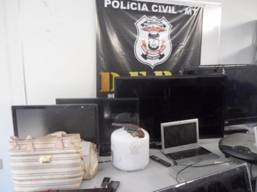 Materiais e eletr�nicos foram apreendidos durante a opera��o que prendeu quadrilha em Mato Grosso.