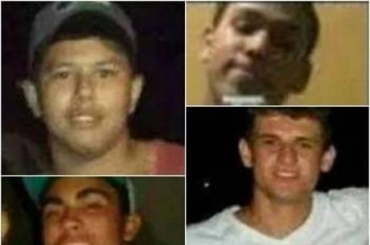 Jovens morreram carbonizados aps bater em micro-nibus