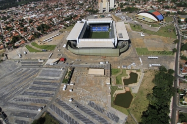 Arena Pantanal: segundo levantamento do UOL, estdio ainda precisa ser concludo