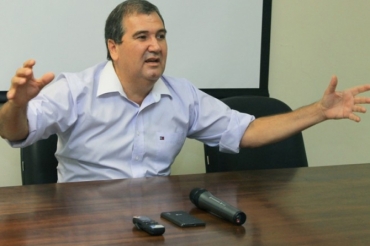 Mdico Alonso Alves Filho encaminha representao ao CNJ contra juiz Jos Martins Siqueira