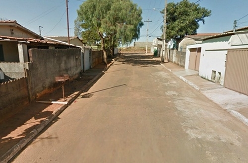 Confus�o aconteceu na rua Jos� de �vila, bairro Ana Ant�nia