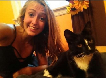 Kara Alongi sumiu aps publicar mensagem no Twitter avisando que algum estava em sua casa 