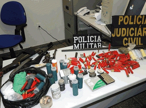 Arsenal foi apreendido com trio que ameaava fazendeiro