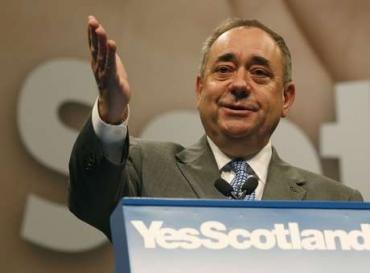 O l�der separatista da Esc�cia d� entrevista coletiva em Edimburgo nesta quinta-feira