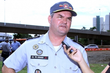 Deciso por priso e expulso  assinada pelo comandante-geral da PM, coronel Nerci Denardi