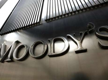 A Moody's Investors Service elevou a press�o sobre quem quer que ven�a as elei��es presidenciais no Brasil para que mude o curso da pol�tica monet�ria, alertando que 
