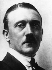 Documento americano tambm desmascara duas lendas a respeito de Hitler: ele no era gay e no sofreu um acidente de guerra envolvendo seus testculos
