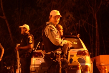 A PM registrou a ocorr�ncia na noite de quarta-feira; bandidos fugiram para um matagal