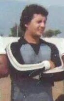 O goleiro Jota Falco (agachado), o segundo da esquerda para a direita, defendendo o ento time do Ponte e Preta de Nortelndia