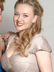 Eleanor teve diversas crises de pnico aps ter sido informada que teria que ver pessoalmente o seu agressor