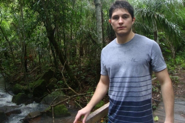 Eric Severo tinha 21 anos e foi executado por 2 ladr�es, que queriam a caminhonete S10 do pai do estudante