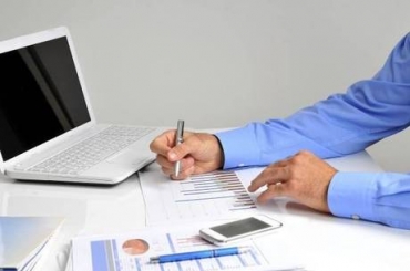 De acordo com o Serasa Experian, no ano passado, foram feitos 1.661 pedidos de falncia no Pas, ante 1.758 do ano anterior