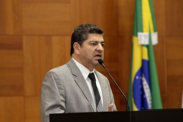 Guilherme Maluf deve ser o nico candidato da base aliada e contabiliza 15 votos na disputa
