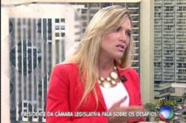 Celina disse concordar com a n�o realiza��o dos desfiles de Carnaval em Bras�lia