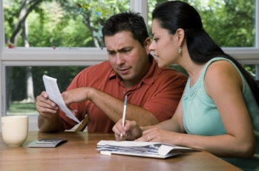 Porcentual de fam�lias com contas em atraso diminuiu de 21,2% em 2013 para 19,4%