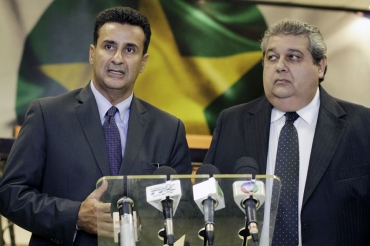 Secretrio de Segurana, Mauro Zaque, e o chefe do MPE, Paulo Prado, formalizao parceria entre as duas instituies para combater a criminalidade