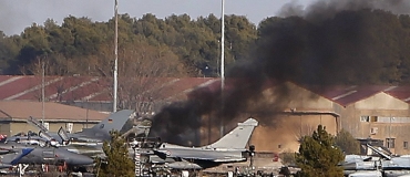 Fumaa aps acidente areo na ESpanha. Pelo menos dez pessoas morreram aps queda de caa grego