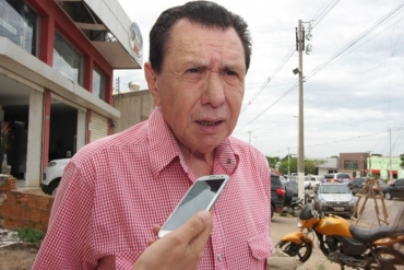 O deputado federal Carlos Bezerra (PMDB), alvo de denncia do MPF