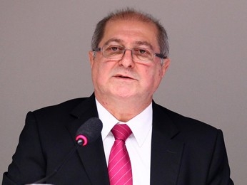 O ministro das Comunicaes, Paulo Bernardo, em audincia na Comisso de Cincia e Tecnologia da Cmara