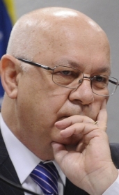 Zavascki decide se polticos sero expostos