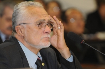 Genoino teve sua pena perdoada pelos ministros do Supremo hoje