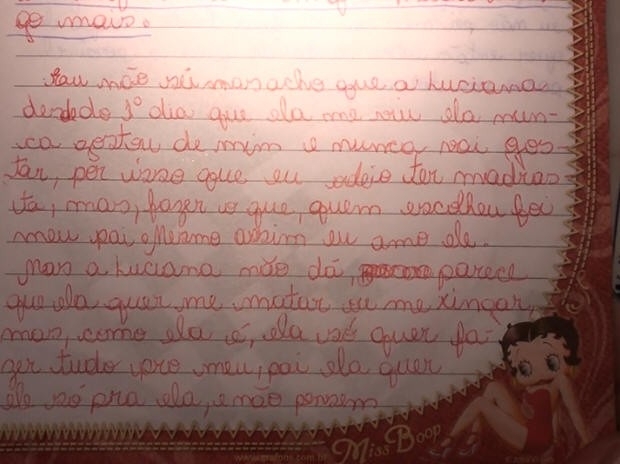 Adolescente diz em dirio que relacionamento com a madrasta era ruim