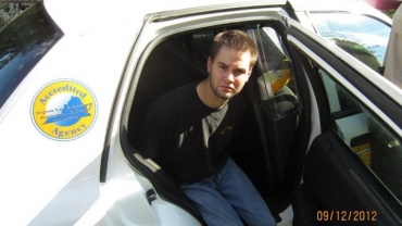 O suspeito foi preso, aps ser encontrado escondido na casa da namorada