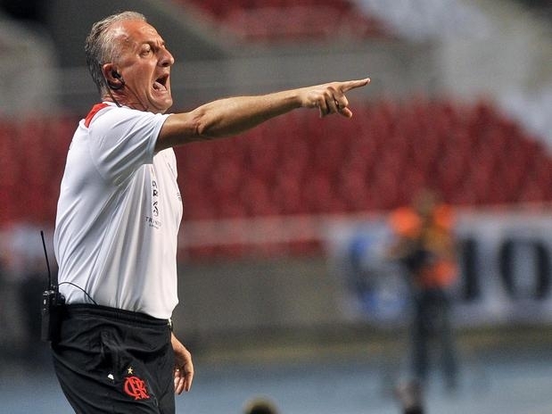 Treinador do Flamengo disse que pretende cumprir seu contrato com o Flamengo at o final