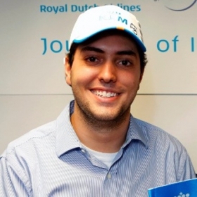 O estudante de Engenharia Pedro Henrique D�ria Nehme, de Bras�lia, ser� o primeiro civil brasileiro a ir ao espa�o