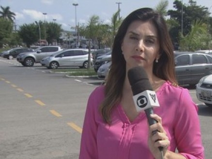 Reprter realizava entrevista ao vivo quando foi assaltada