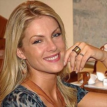 A apresentadora Ana Hickmann, que passou por um grande susto