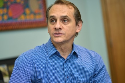 O lder de Governo na Assembleia, Wilson Santos, que defende mudanas para o enfrentamento da crise