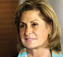 A prefeita de Vrzea Grande, Lucimar Campos (DEM), retificou o enquadramento dos servidores de todas as secretarias municipais