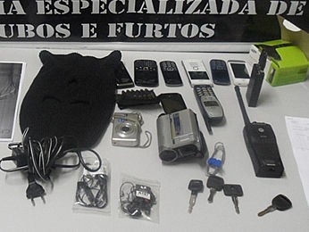 Materias foram apreendidos na casa do suspeito