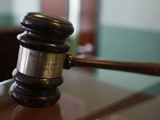 Justia determina indenizao a funcionrio obrigado a assistir a porn