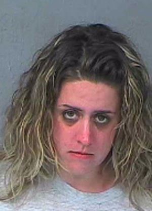 Kathleen Santos atacou o ex aps ele se recusar em fazer sexo