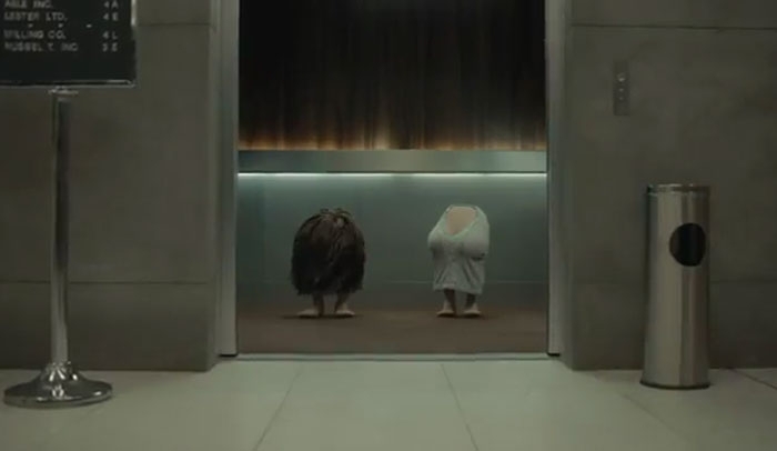 Comercial mostra uma cabea masculina e um tronco feminino se apaixonando