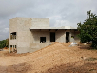 Obra do cremat�rio est� sendo constru�do em Cuiab� (Foto: Silvio M�ller/ Arquivo pessoal)