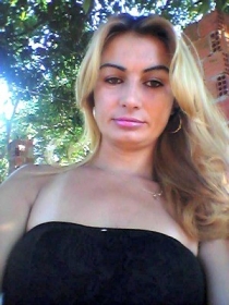 ilvia da Vila Rica tem 30 anos e � casada