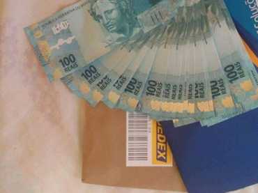 Perfil em rede social anuncia notas falsas pela internet 