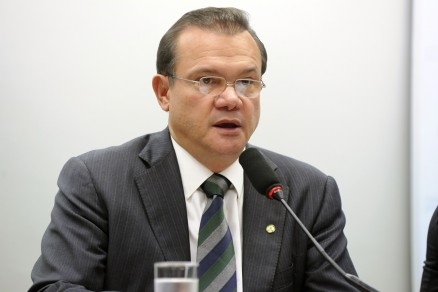 O senador Wellington Fagundes, alvo de inqu�ritos no STF e TRF-1