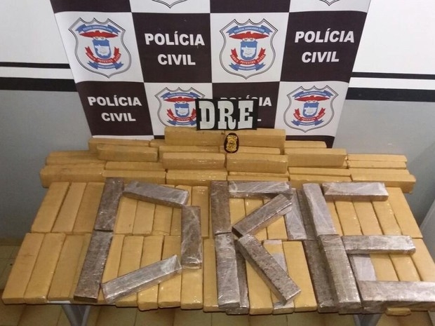 Homem tenta viajar com droga e casal  preso com 100 kg de maconha