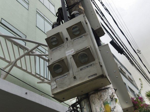 Servio de energia eltrica  campeo de reclamaes