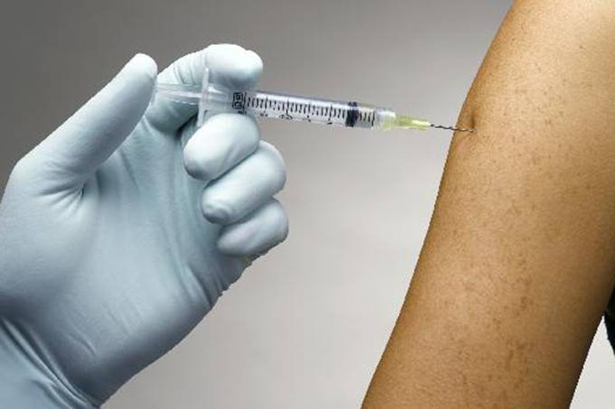 Vacina Dengvaxia  a nica contra a dengue com registro na Anvisa at o momento