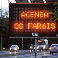 Lei do Farol: mais de 60 notificaes so feitas diariamente pelo Batalho da Polcia Militar