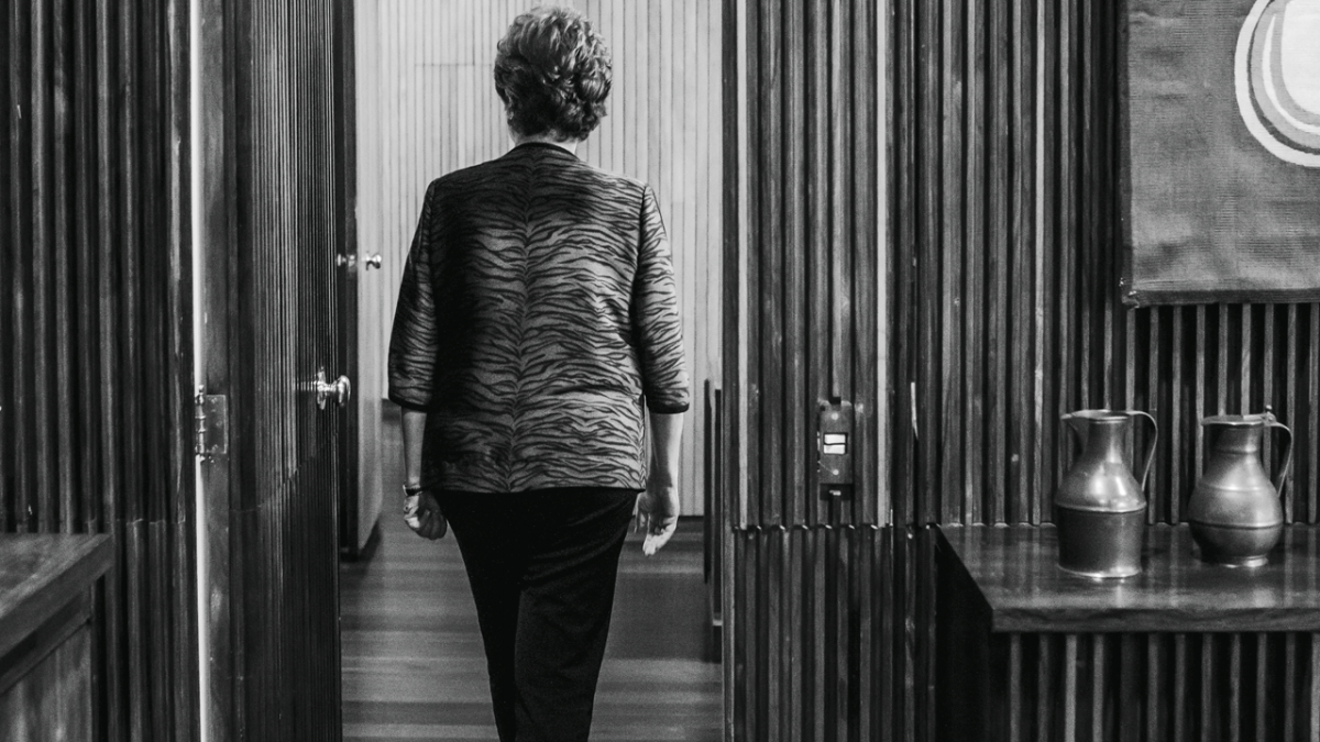 O FIM DE UMA ERA: O impeachment encerra um perodo de 13 anos de desmandos do PT. Agora, Dilma e Lula se aproximam da priso e o partido caminha para um desfecho melanclico