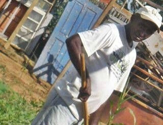 Morador de rua foi castrado e degolado em Juna, em julho de 2013 (Foto: Marcos Peres/Juara News)