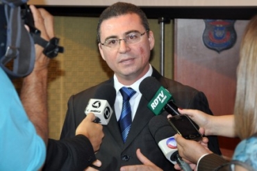 O delegado Anderson Veiga, que investiga o caso