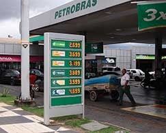 A R$ 3,88, alta acabou aumentando em quase R$ 0,20 valor de bomba do litro frente  mdia local